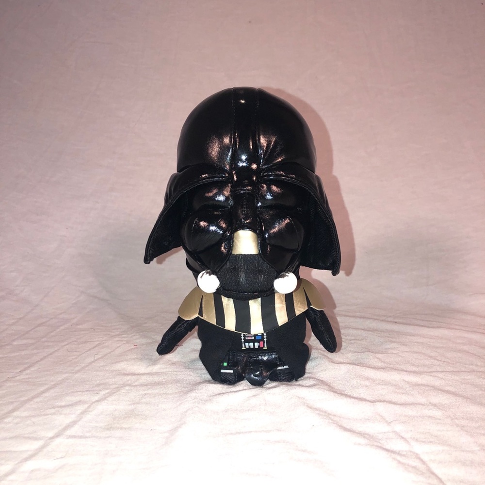 Mini Star Wars Darth Vader Plush - Picture 1 of 5